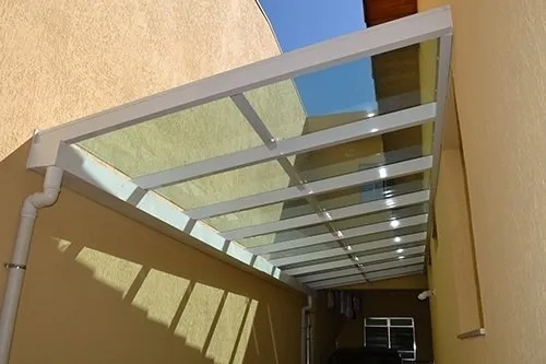 Cobertura ou telhado de vidro
